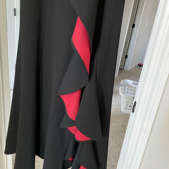 Formal Dress - Picture 2 of 3